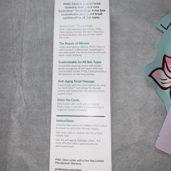 PMB Clean Smart Facial Cleansing Device - Picture 6 of 11